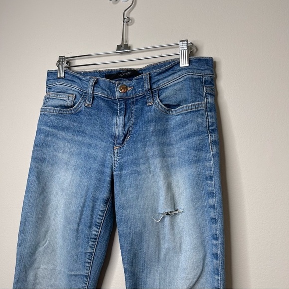 Joe's Jeans Skinny Cropped Jeans  in Tibbie Light Distressing Size 27 - Picture 3 of 9
